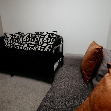 Elthorne Luxury Apartments - אוקסברידג' מראה חיצוני תמונה