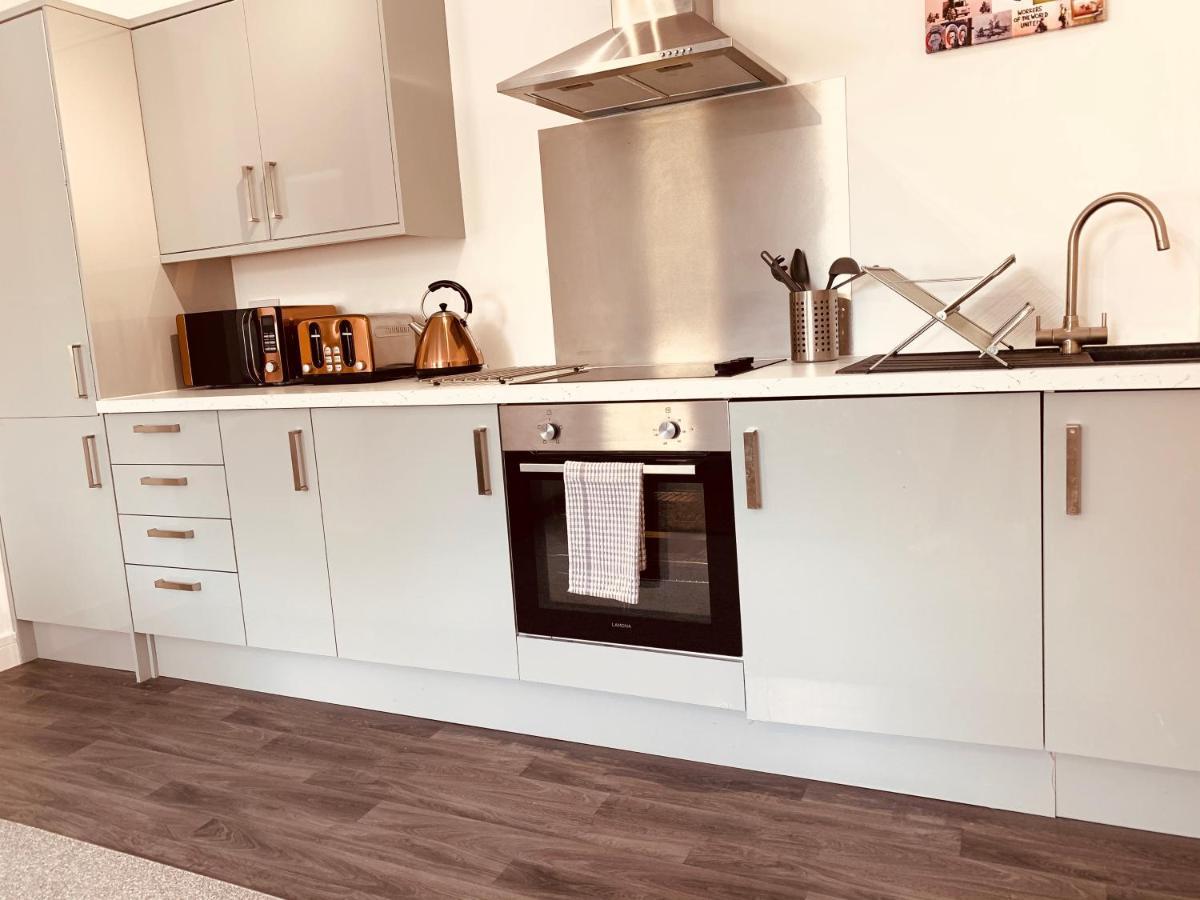 Elthorne Luxury Apartments - אוקסברידג' מראה חיצוני תמונה
