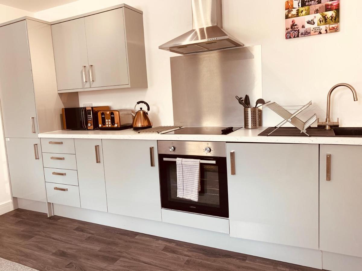 Elthorne Luxury Apartments - אוקסברידג' מראה חיצוני תמונה