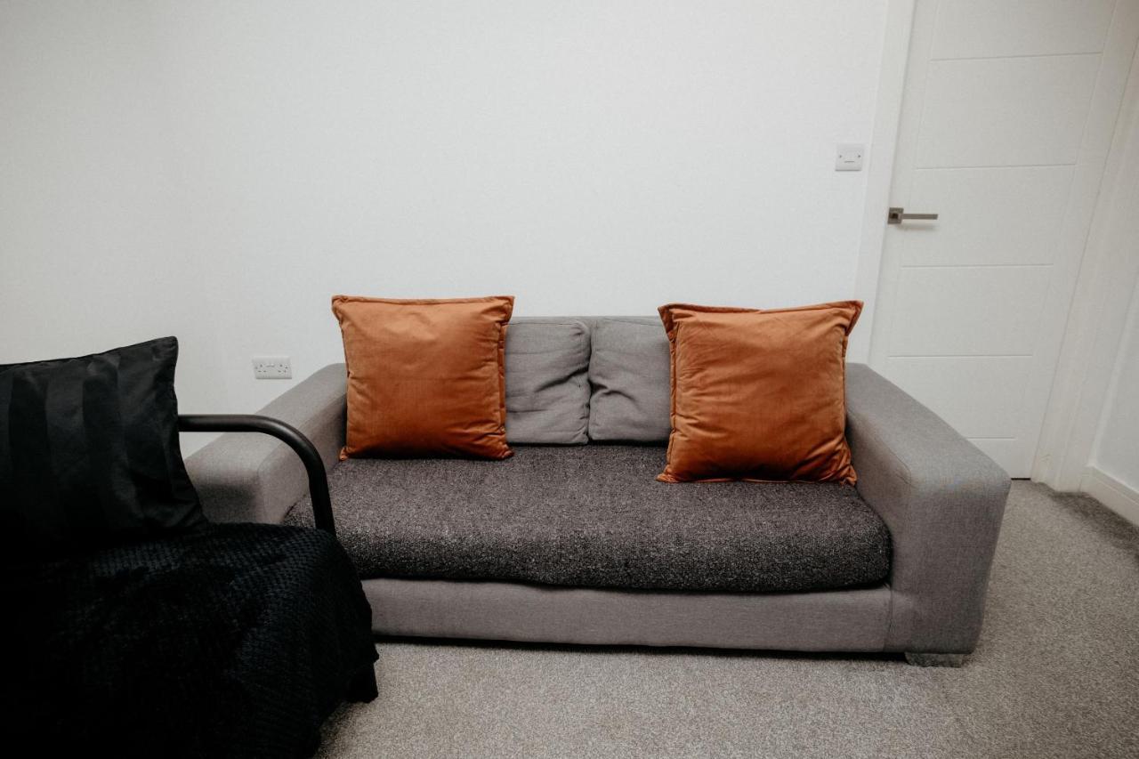 Elthorne Luxury Apartments - אוקסברידג' מראה חיצוני תמונה