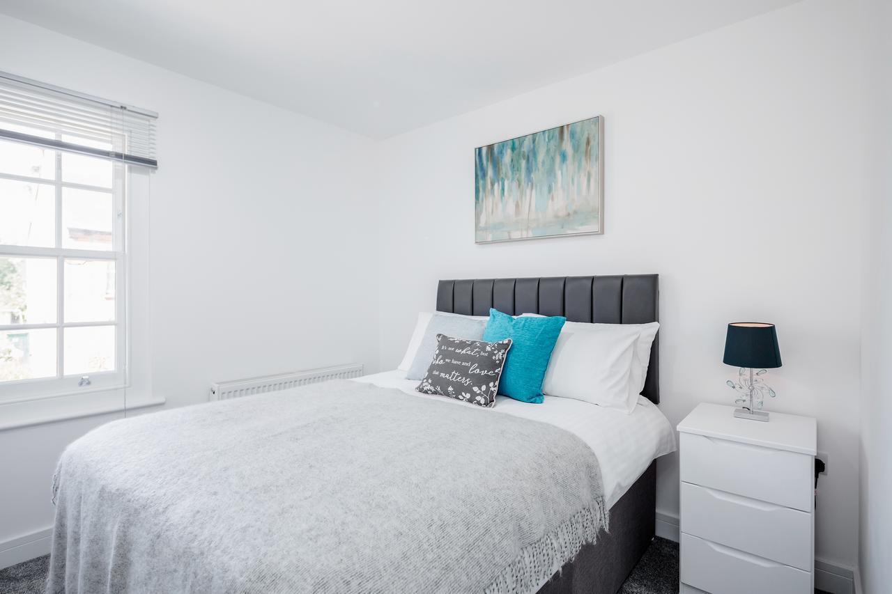 Elthorne Luxury Apartments - אוקסברידג' מראה חיצוני תמונה