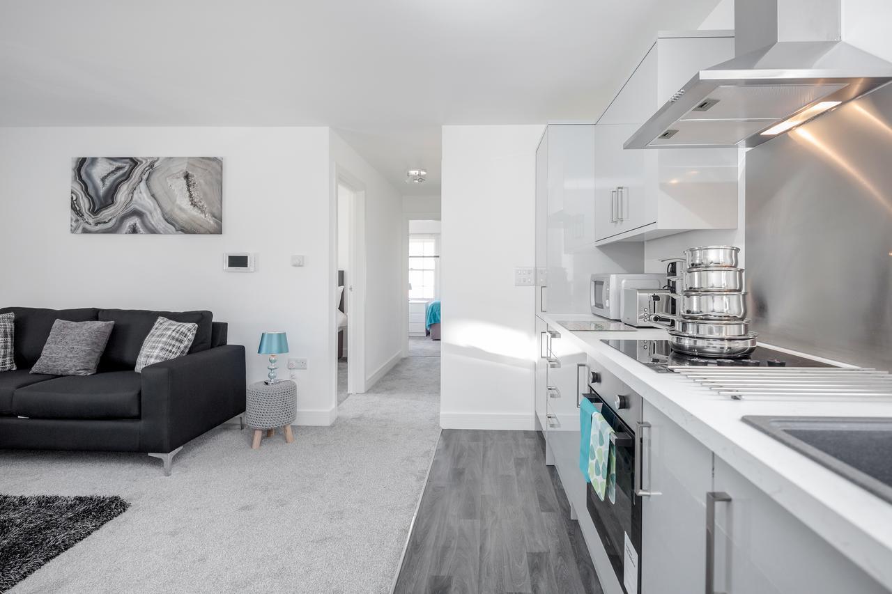 Elthorne Luxury Apartments - אוקסברידג' מראה חיצוני תמונה